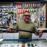 All�interno ci accoglie il 50enne Michele Scianatico, figlio del 76enne proprietario Sabino
